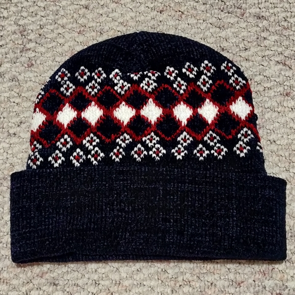 Winter hat - Picture 6 of 8